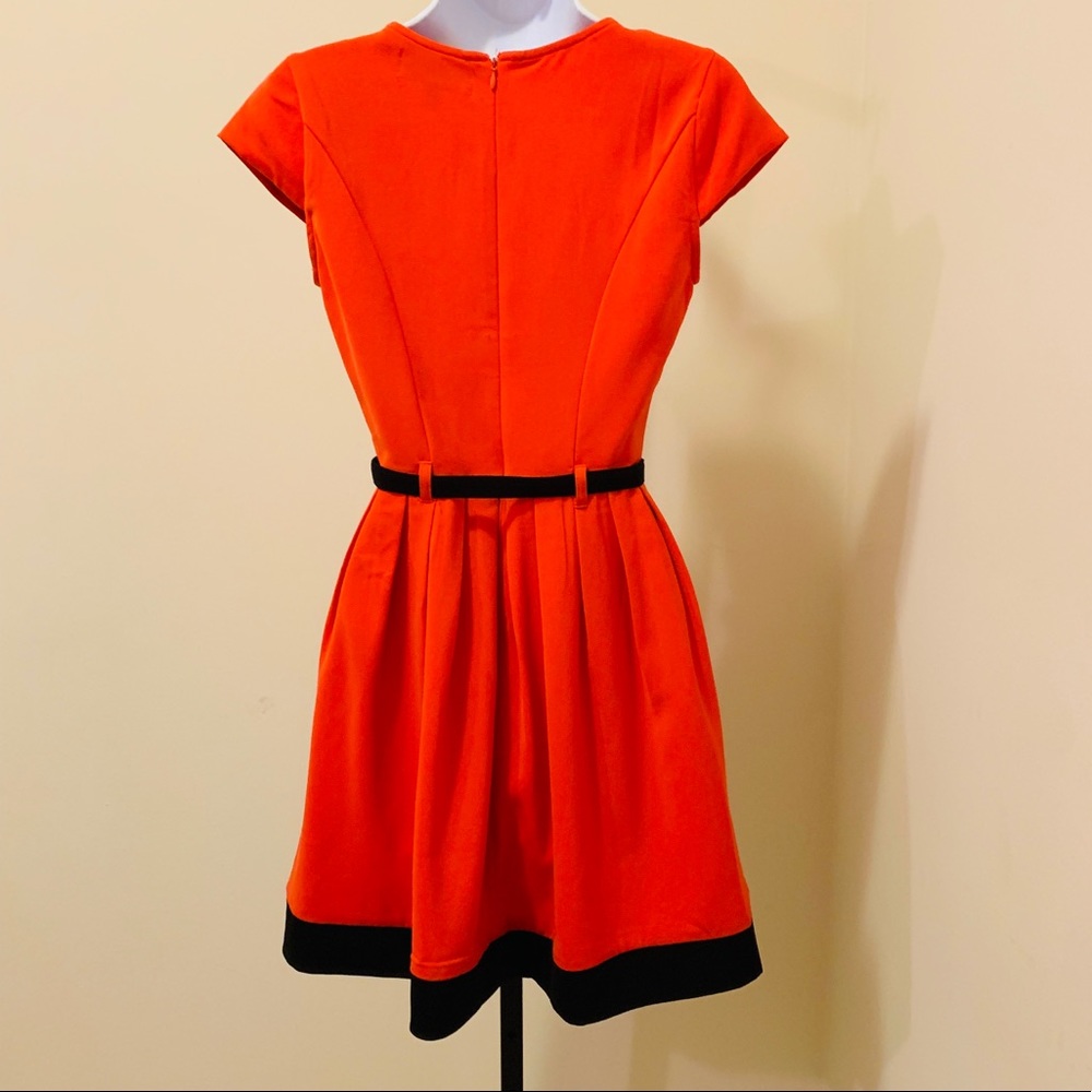 Orange and Black Belted Dress 👗 - Picture 3 of 7